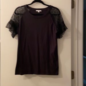 Black tshirt with lace sleeves XL
